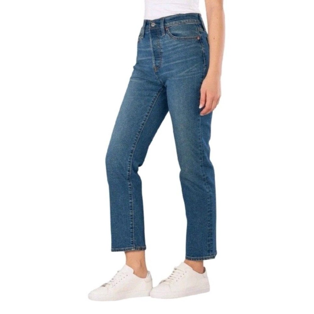 Levi's Women's Wedgie 31 X 26 Straight Jeans Med Blue